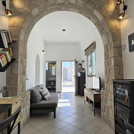 펜션 Olive In Blue 아다마스