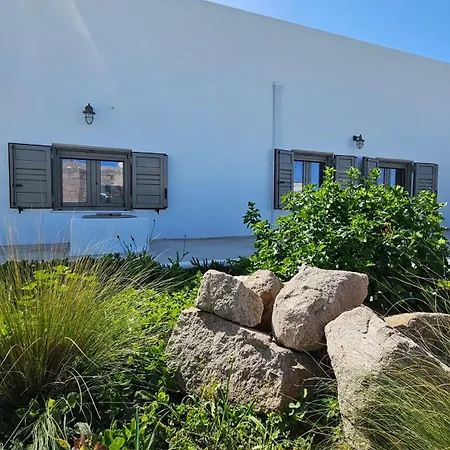 Ferienhaus Olive In Blue Adamantas (Milos)